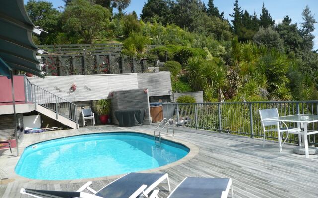 Waimanu Lodge Whangaroa Harbour