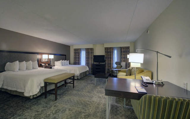 Hampton Inn & Suites By Hilton Rockville Centre