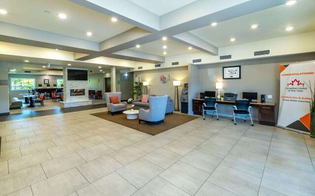 Comfort Inn & Suites