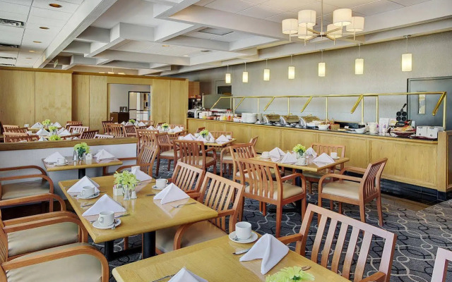 Radisson Hotel Toronto East