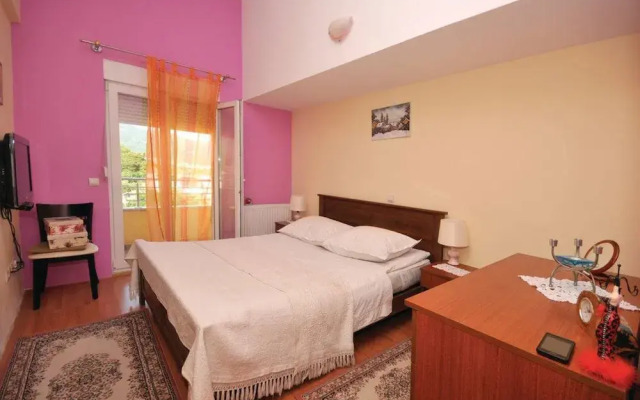 Chic and Stylish Kastel Novi Apartment With Pool