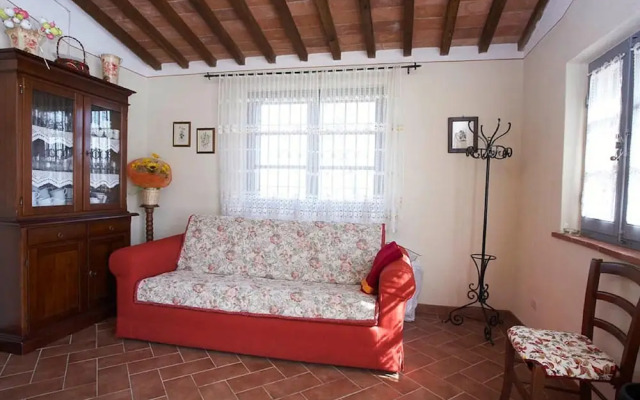 Elegant Castle Stay With Pool