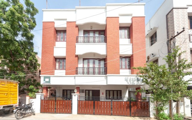 OYO 22019 Skye Service Apartments