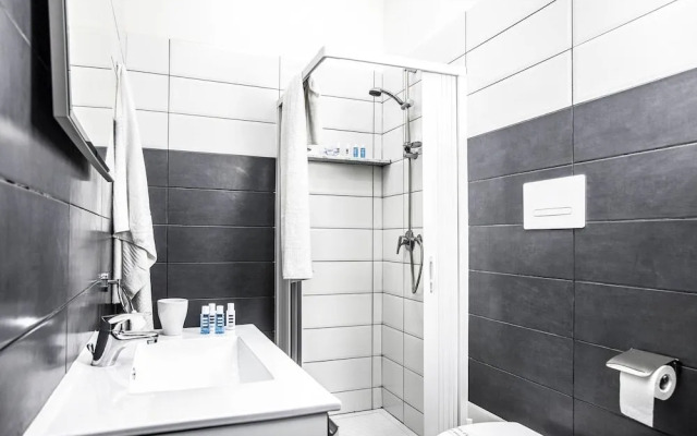 San Cosmo's Flat Naples Centre