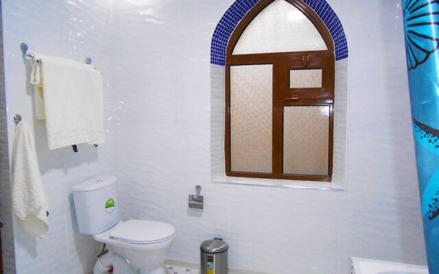 Colibri Traditional Hotel