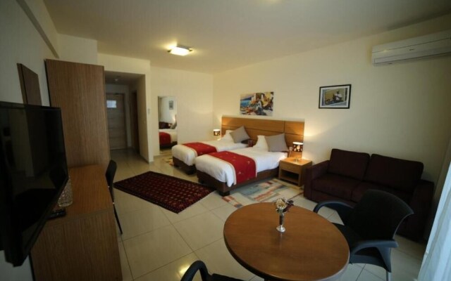 Sea Valley Suites