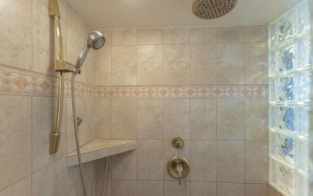 Papakea G407 2 Bedroom Condo