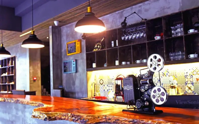 Qixin Jiuyin Inn Yangshuo