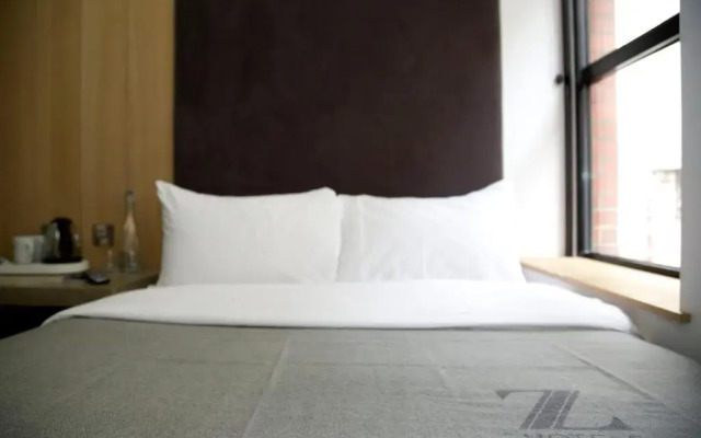 Piccadilly Apartments Hotel