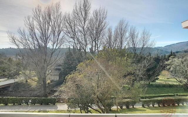 Appartement Lamalou-les-Bains, 1 pièce, 2 personnes - FR-1-451-87