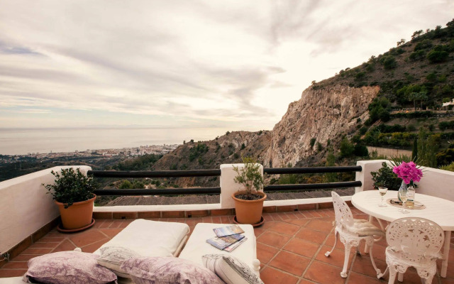 The Urban Villa