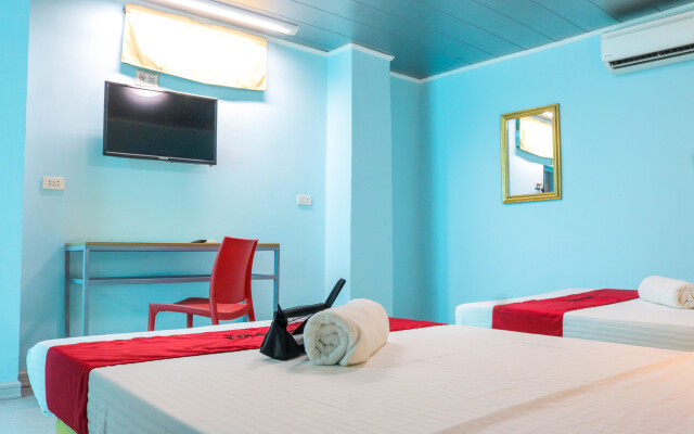 RedDoorz Plus near UV Mandaue Cebu