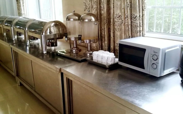 GreenTree Inn Taizhou Xinghua Anfeng Runan Garden Express Hotel
