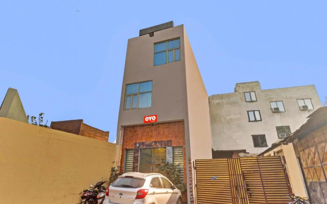 OYO Flagship 70284 Prince Home Stay