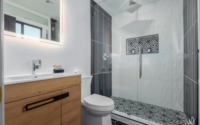 NEW The Kensington Custom Pool Al-fresco Living