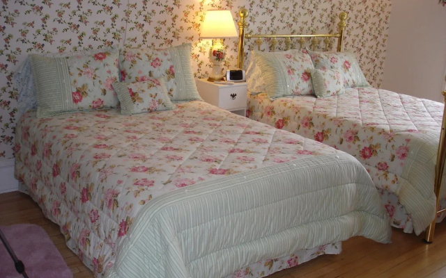 Park Street Inn Bed and Breakfast