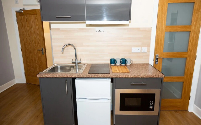 Alexander Apartments Studios