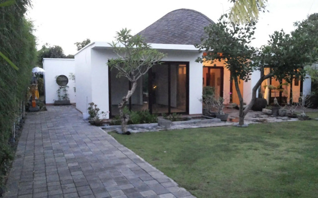 Villa Puri Buri