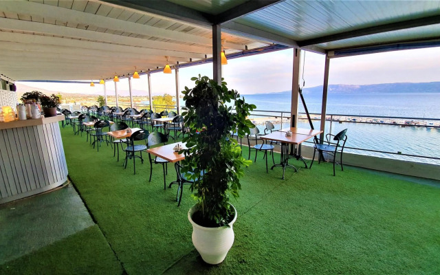 Porto Evia Boutique Hotel