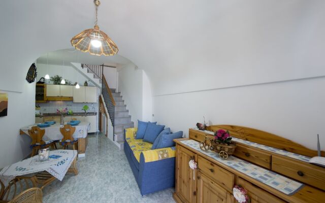 Casabona Holiday