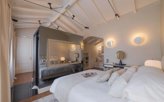 Castellano Hotel & Suites