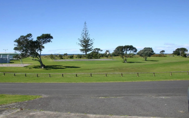 Mollies Place - Waihi Beach Holiday Unit