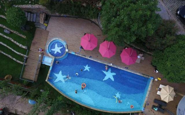 Li River Hotel