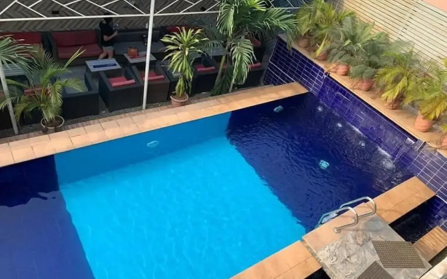 Regisgate Hotels