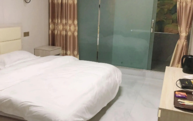 Renhe Hostel
