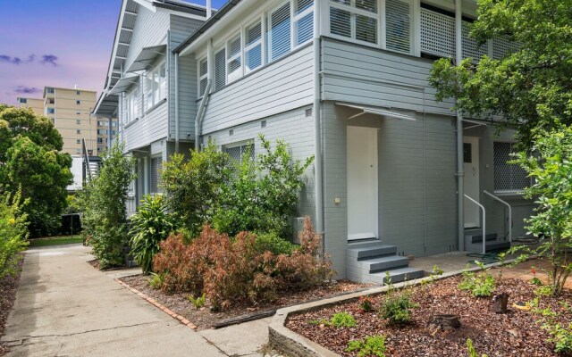 Sensational 1 Bedroom Apartment New Farm