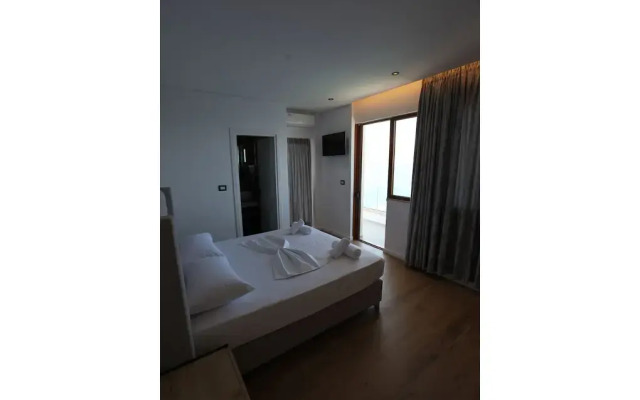 Blue Bay Hotel