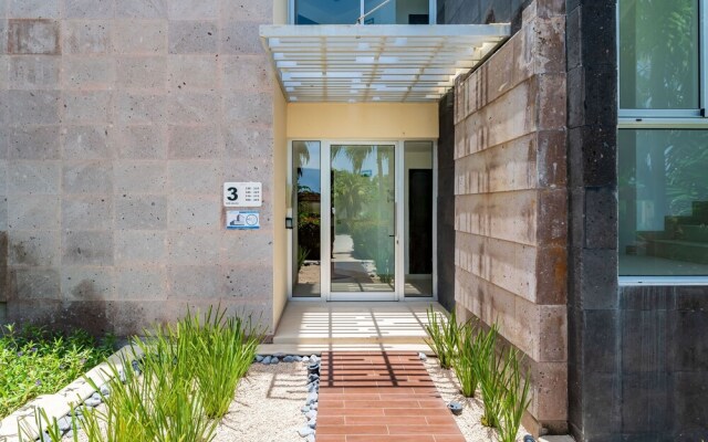 Casa Pescadores 2 Bedroom Condo by Redawning