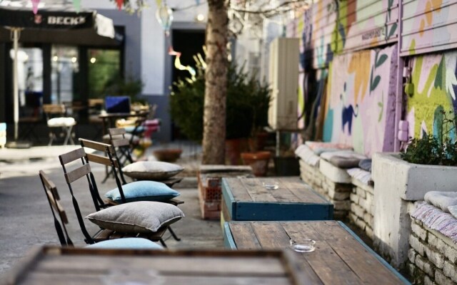 Good People Design Hostel