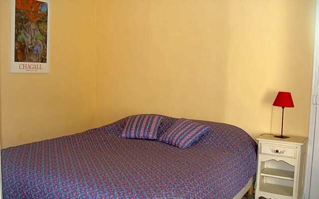 Family Apartment, 2-6 People, In Provenve