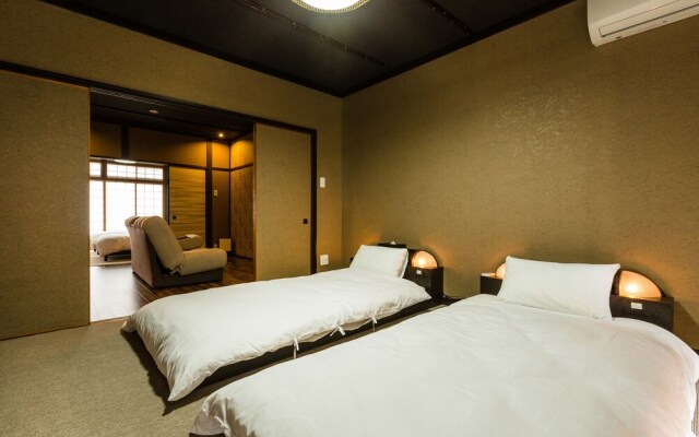 Shiki Homes - Shinobi