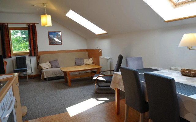 Tyrolska Zagroda - CO2 Neutral - 50m2