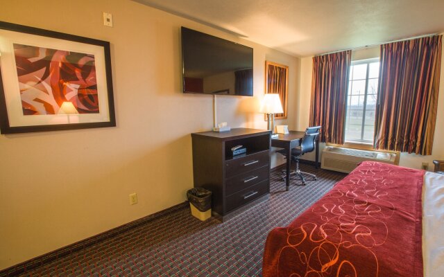 Bridgeway Inn & Suites Portland Airport