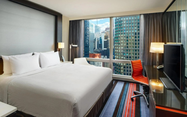 Courtyard by Marriott New York Manhattan / Central Park