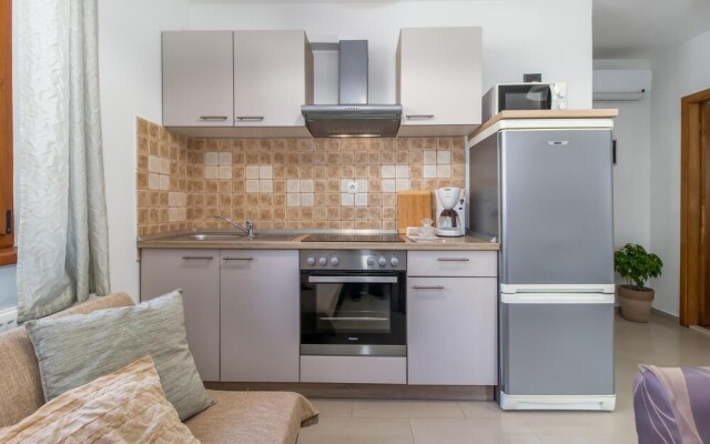 Amazing Home in Dramalj With Wifi and 1 Bedrooms