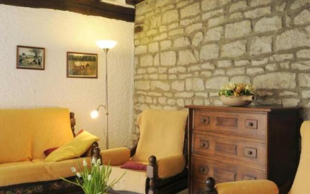 Gîte Montigny-les-Monts, 2 pièces, 2 personnes - FR-1-543-93