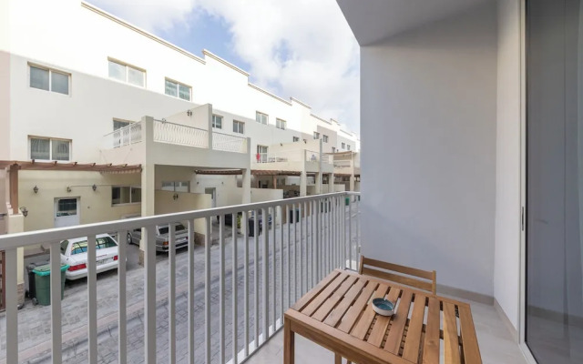 Luma Studio in Jumeirah Village Circle