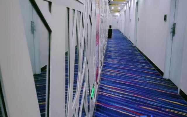 Shanghai Mengxiang Fashion Hotel