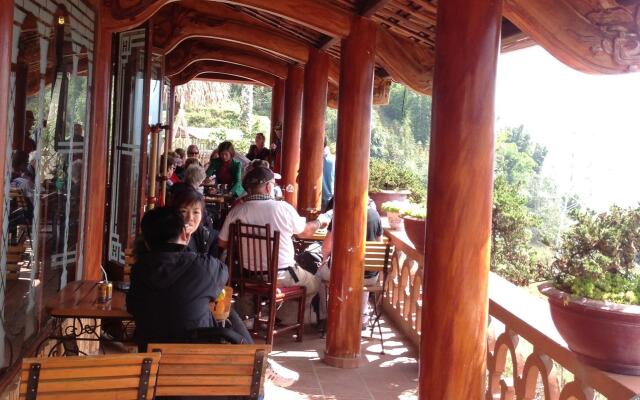 Sapa Sky Hotel