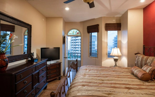 Bella Sirena 2BR BA 505 by Casago