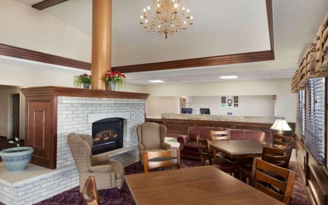 Days Inn by Wyndham Carrollton