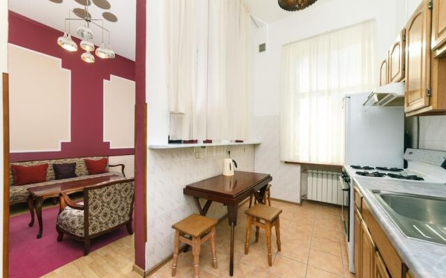 Apartment near Arena City