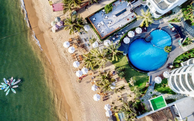 Sunset Beach Resort & Spa