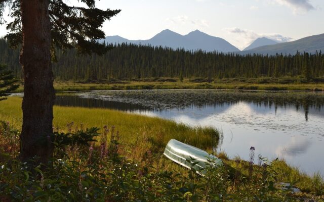 Tonglen Lake Lodge