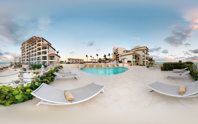 The Villas Cancun by Grand Park Royal - All Inclusive