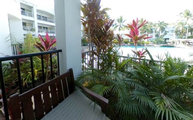 4111 Beach Club Direct Pool Access